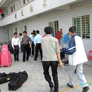 承办东莞电视台市民讲场栏目